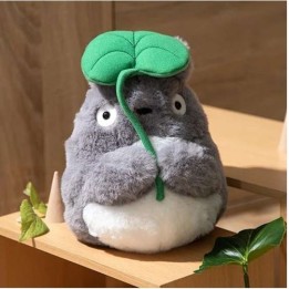 98795 - IL MIO VICINO TOTORO NAKAYOSHI PELUCHE GRIGIO CON FOGLIA