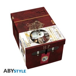 ABYSTYLE HARRY POTTER: Tazza +3D Portachiavi + Spilla "Harry's suitcase"