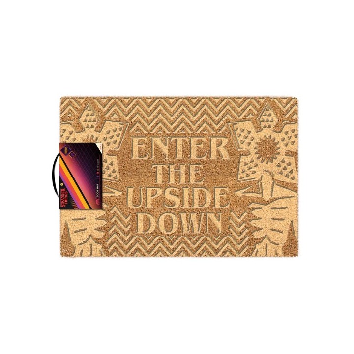 PYRAMID ZERBINO STRANGER THINGHS (ENTER THE UPSIDE DOWN) EMBOSSED DC
