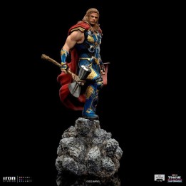 Marvel Studios - Thor : Love and Thunder Statue 26 cm