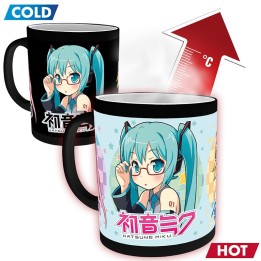 ABYSTYLE HATSUNE MIKU - Tazza termosensibile 320 ml: "Characters"