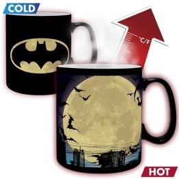 ABYSTYLE DC COMICS - Tazza termosensibile 320 ml: "Batman the Dark Kn.