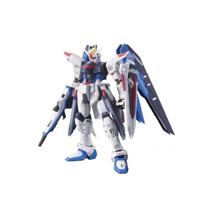 BANDAI 7828 - RG Gundam Freedom 1/144
