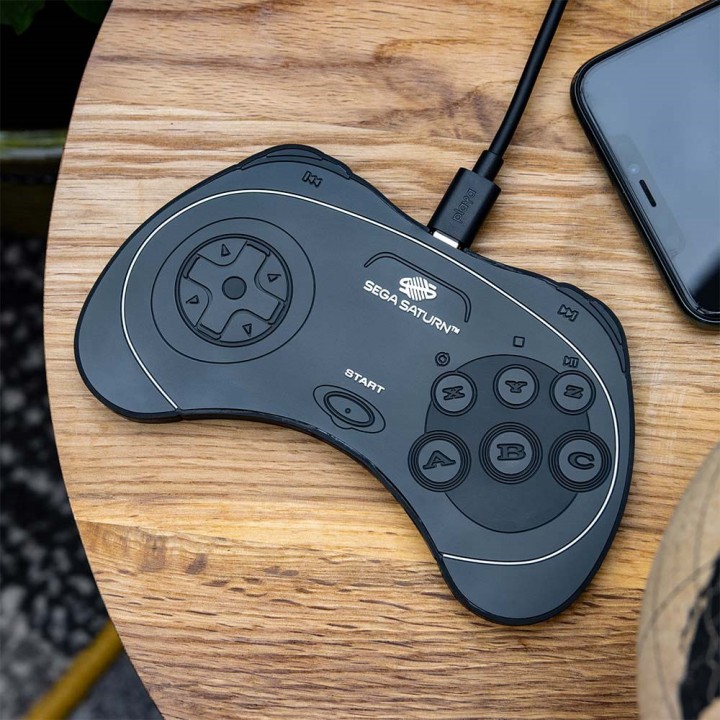 NUMSKULL Official SEGA Mega Drive Hand Controller Wireless Charging Mat