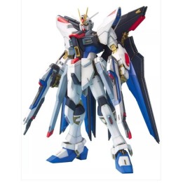 BANDAI MG 1/100 STRIKE FREEDOM GUNDAM