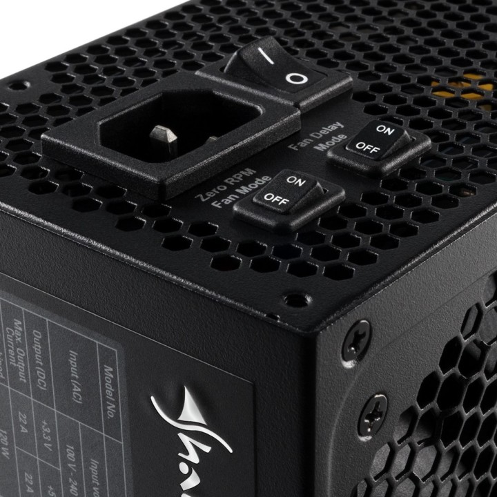 Sharkoon SilentStorm Cool Zero alimentatore per computer 650 W 20+4 pin ATX ATX Nero
